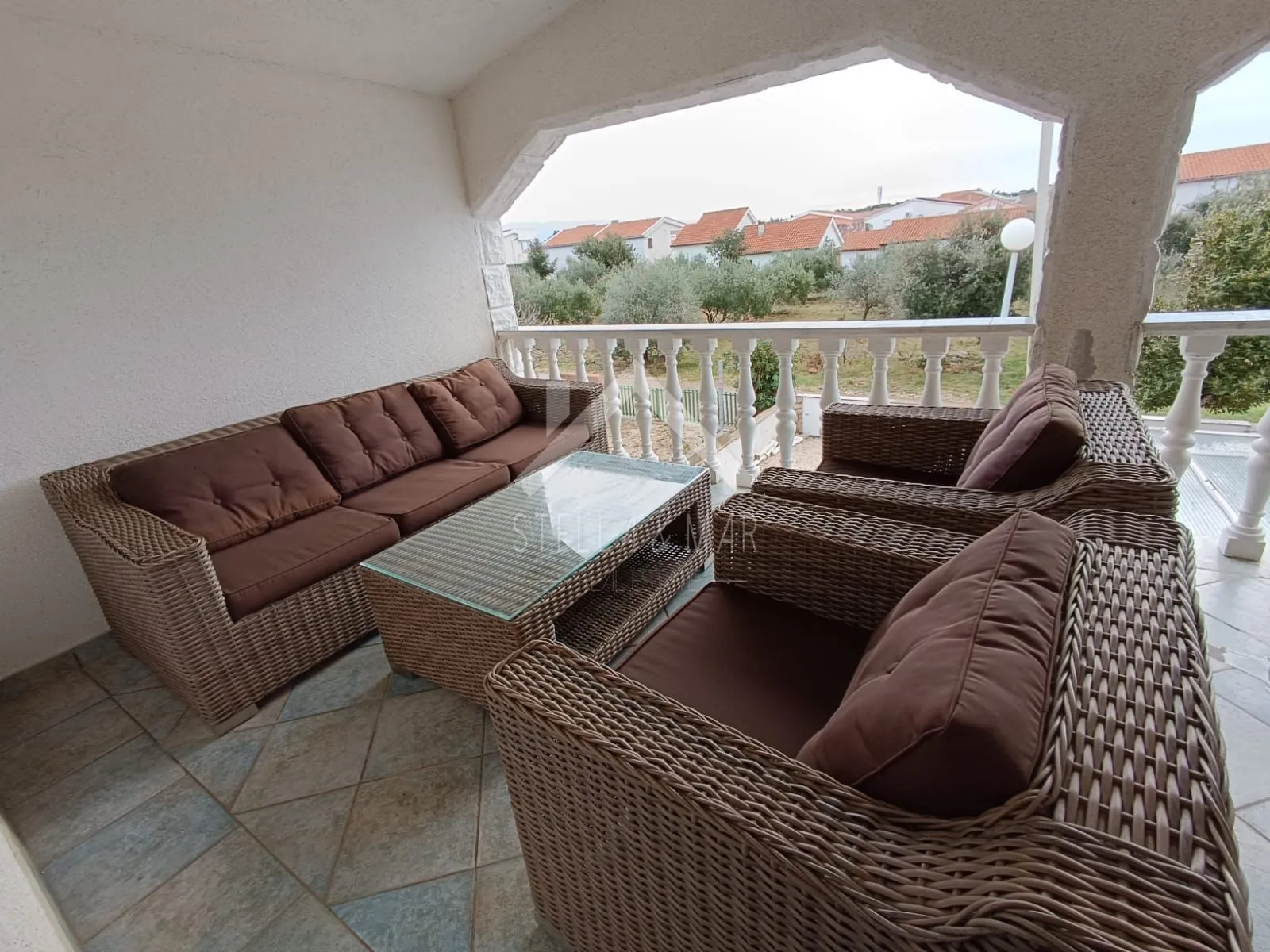 kuća sa 3 apartmana, centar - vir - slika 25