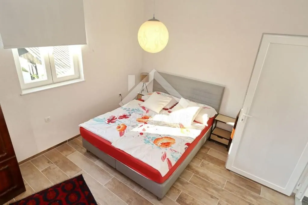 apartmanska kuća, novouređena, pogled na more - vir - slika 45