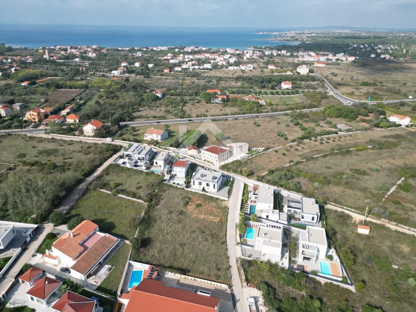 obiteljska kuća sa bazenom - zaton - slika 6