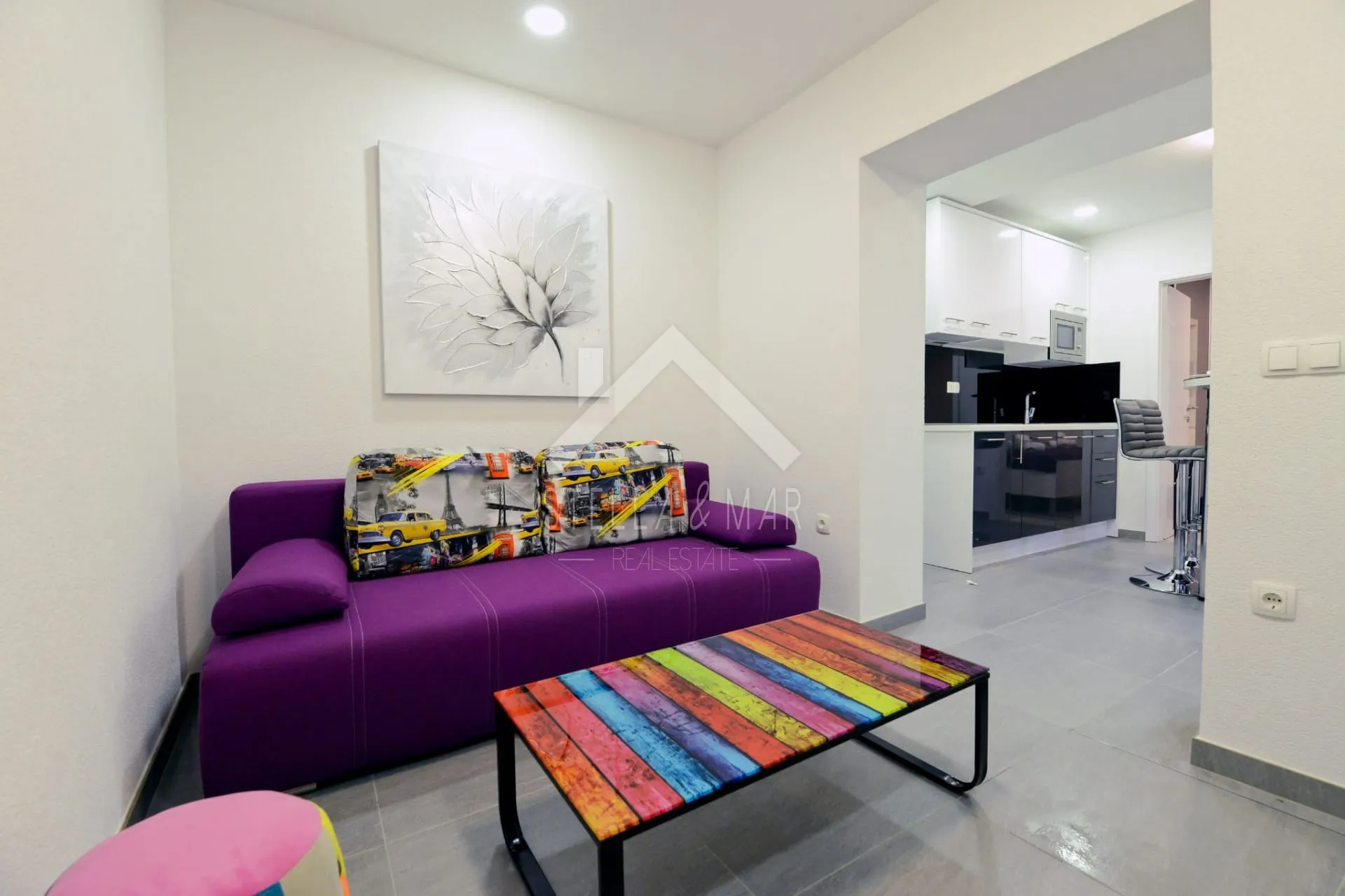 apartman sa 3 pomoćna objekta i bazenom - privlaka - slika 10