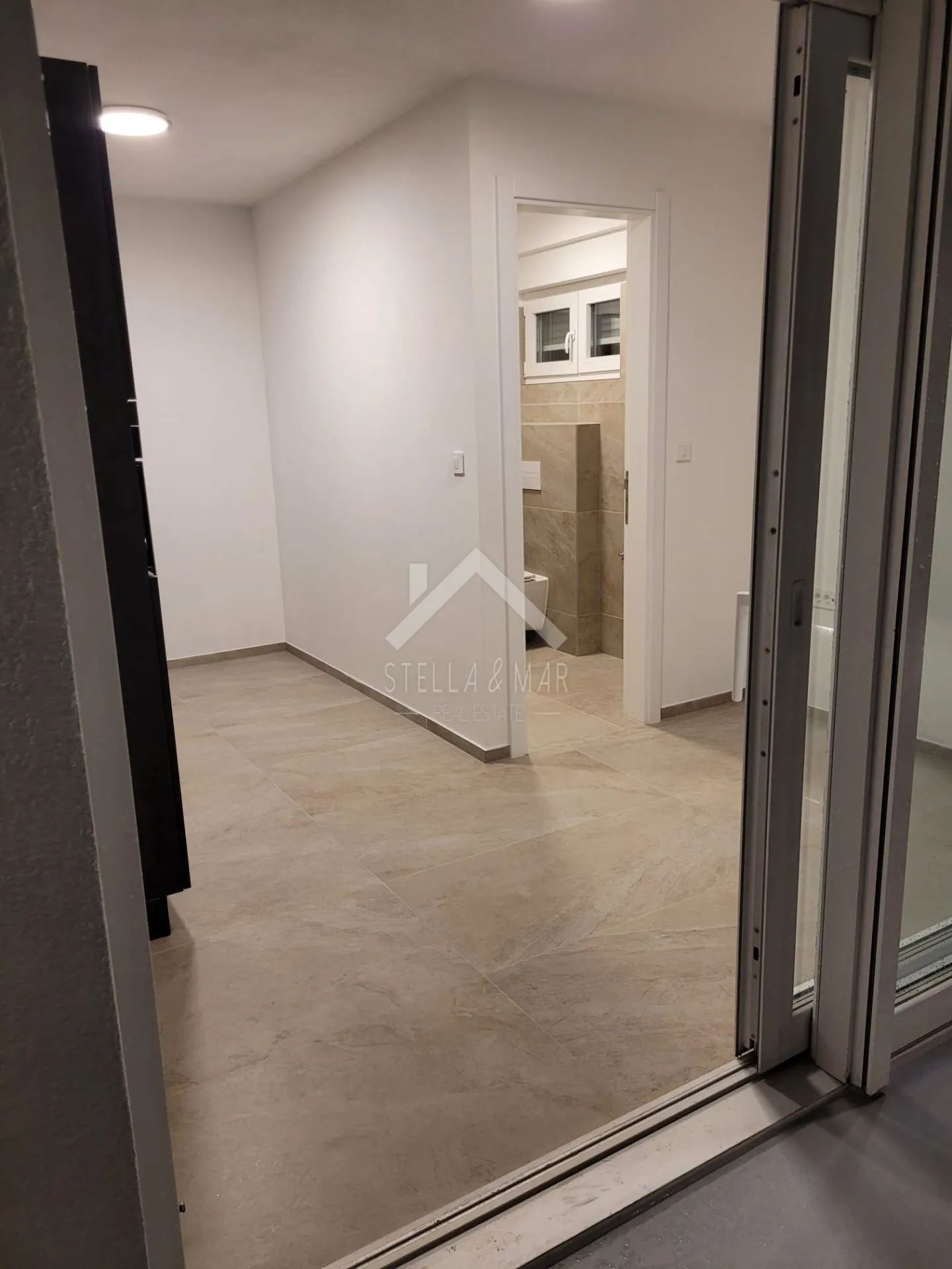top ponuda dvojna villa sa bazenom - vir - slika 24