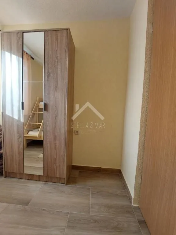 rezervirano kuća sa 4 apartmana - vir - slika 24