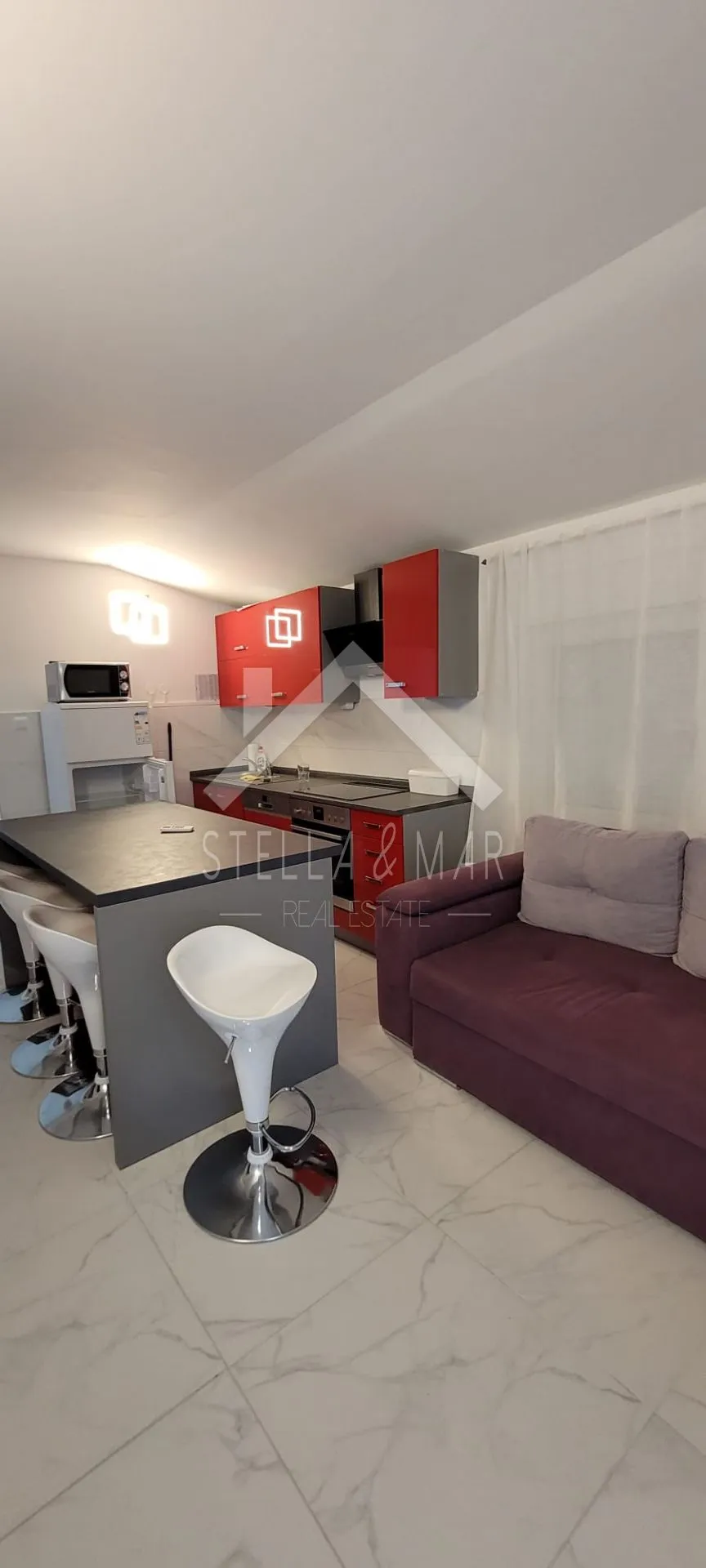kuća sa 8 apartmana - vir - slika 10