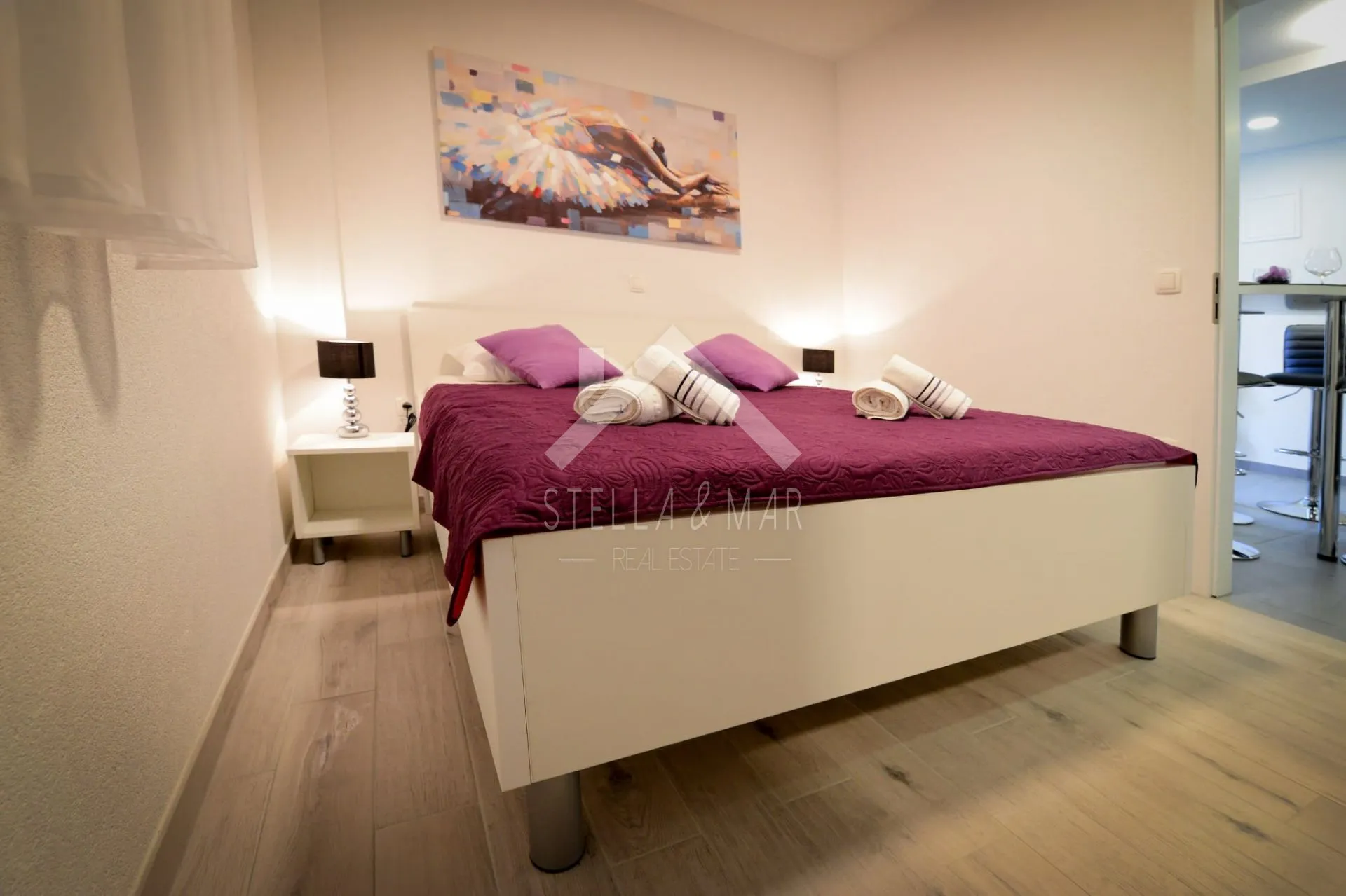 apartman sa 3 pomoćna objekta i bazenom - privlaka - slika 14