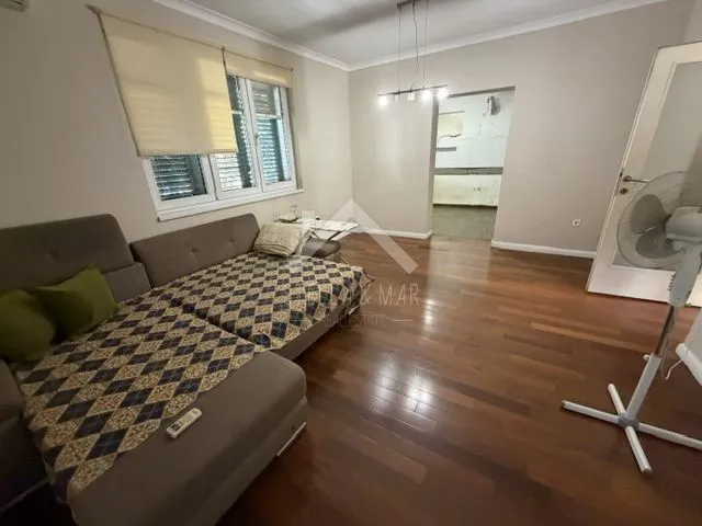 kuća sa dva stana, atraktivna lokacija - zadar - slika 14