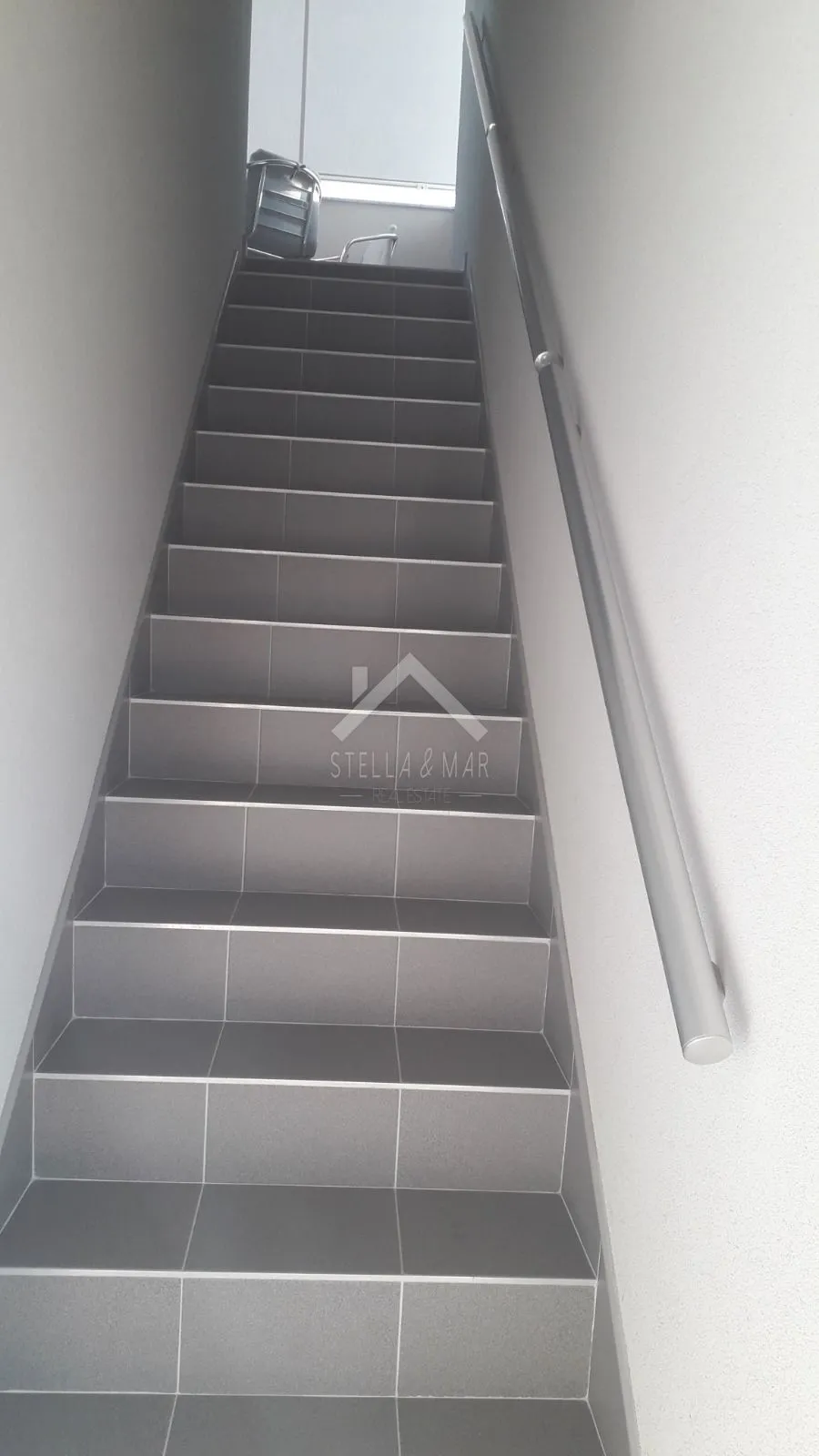 dvojna kuća sa dva apartmana - vir - slika 18