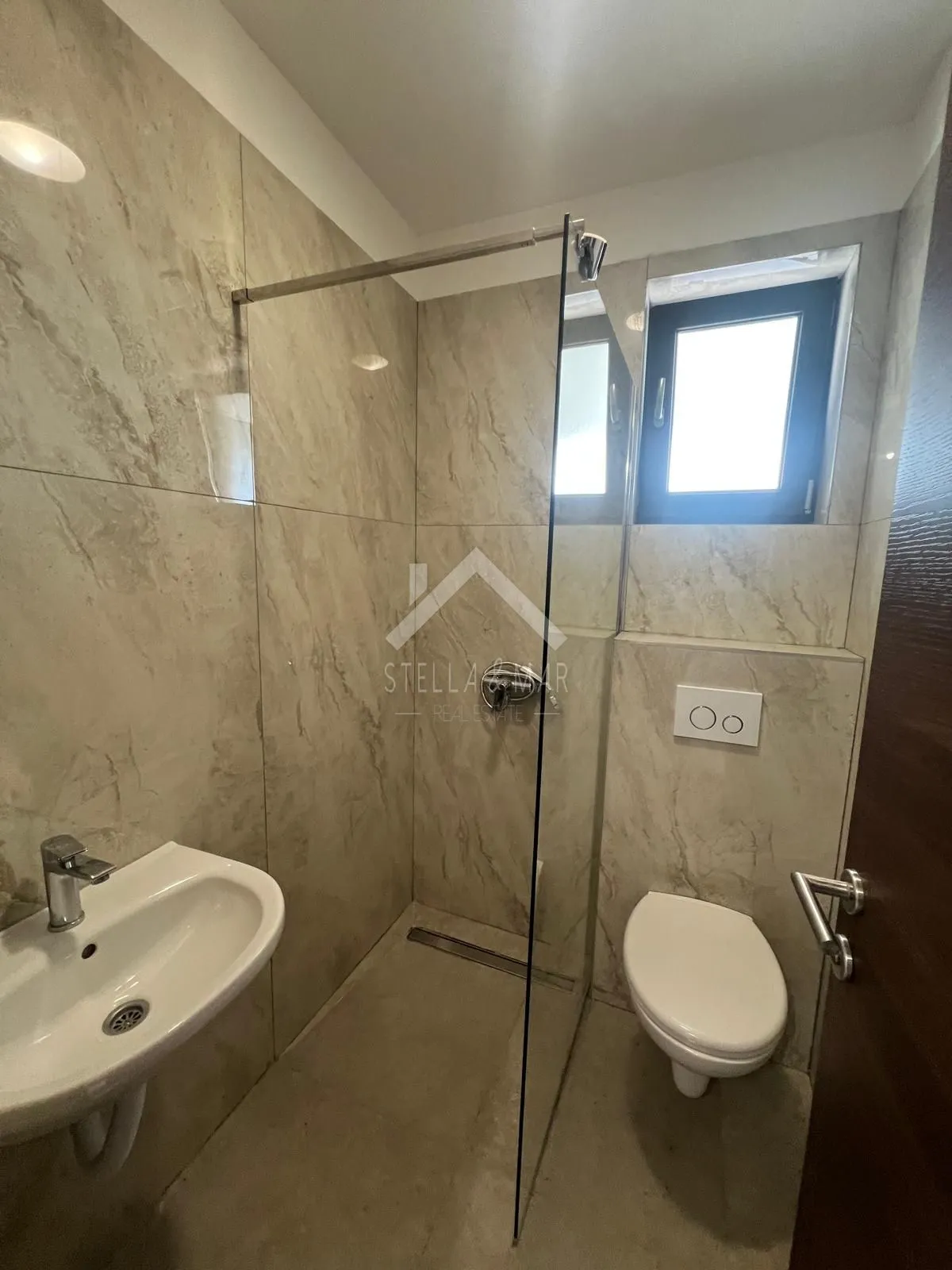 penthouse sa krovnom terasom - privlaka - slika 32