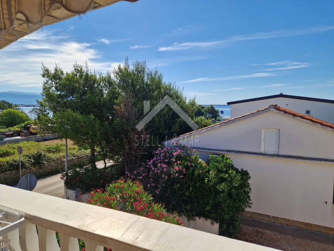 kuća sa 3 apartmana, pogled na more - vir - slika 5