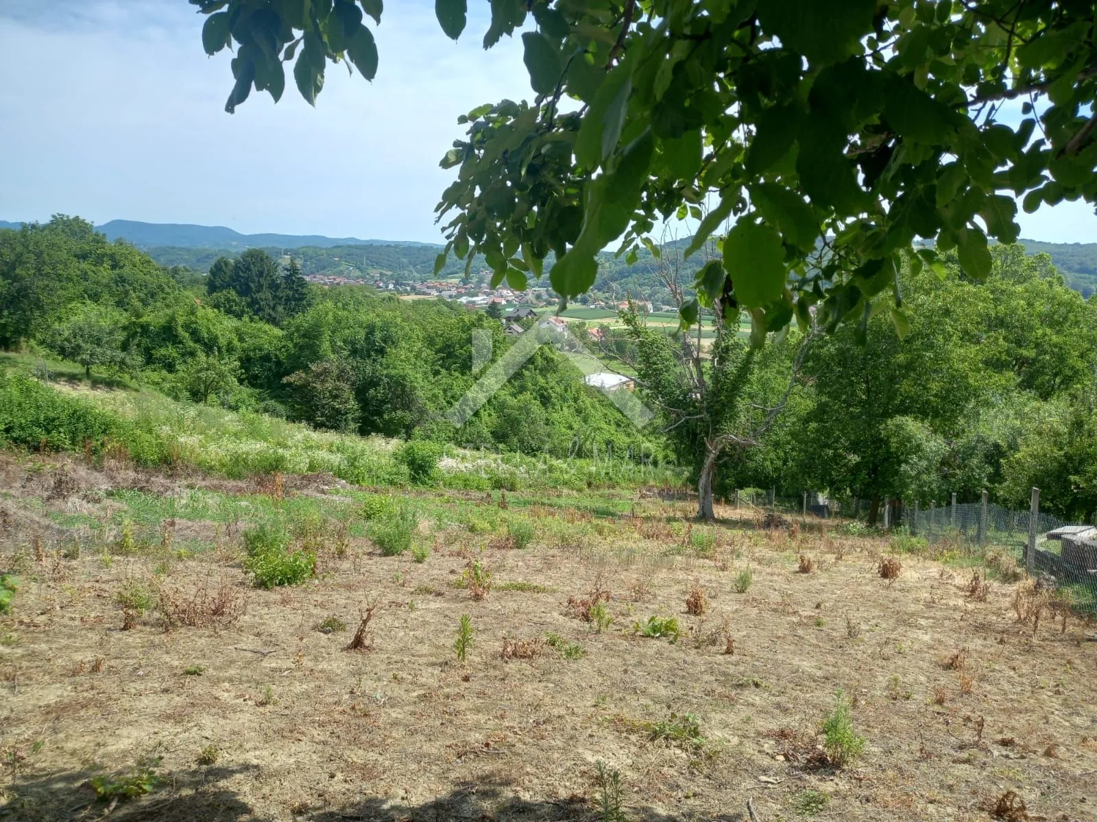 VURNOVEC – Zemljište s prekrasnim panoramskim pogledom - Vurnovec, Zagreb