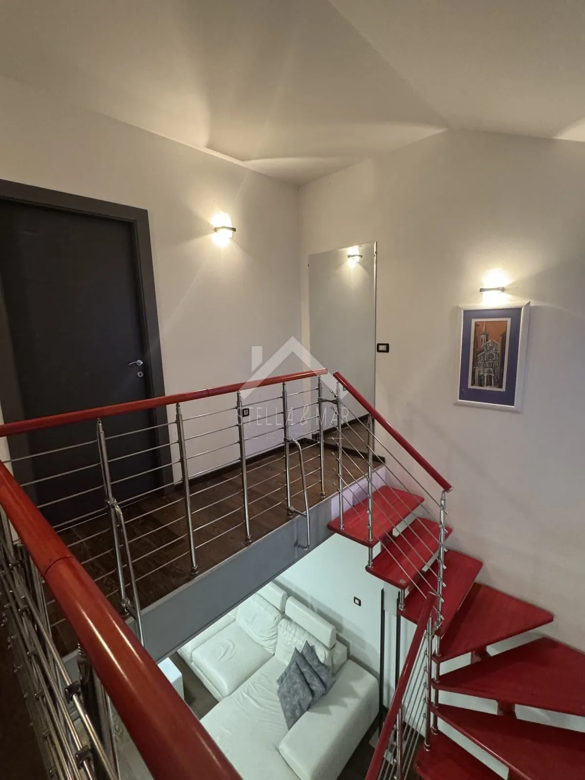 kuća sa garažom u centru otoka - vir - slika 11
