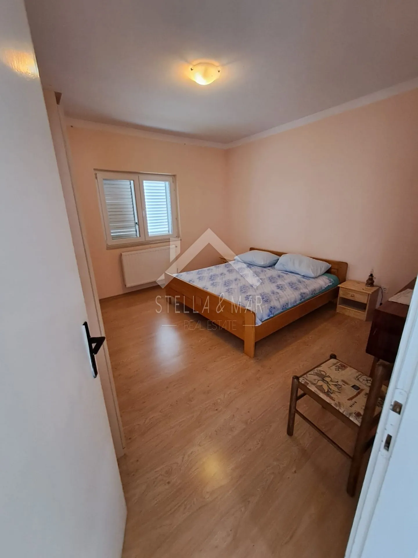 kuća sa prostranom okućnicom, centar - vrsi - slika 13