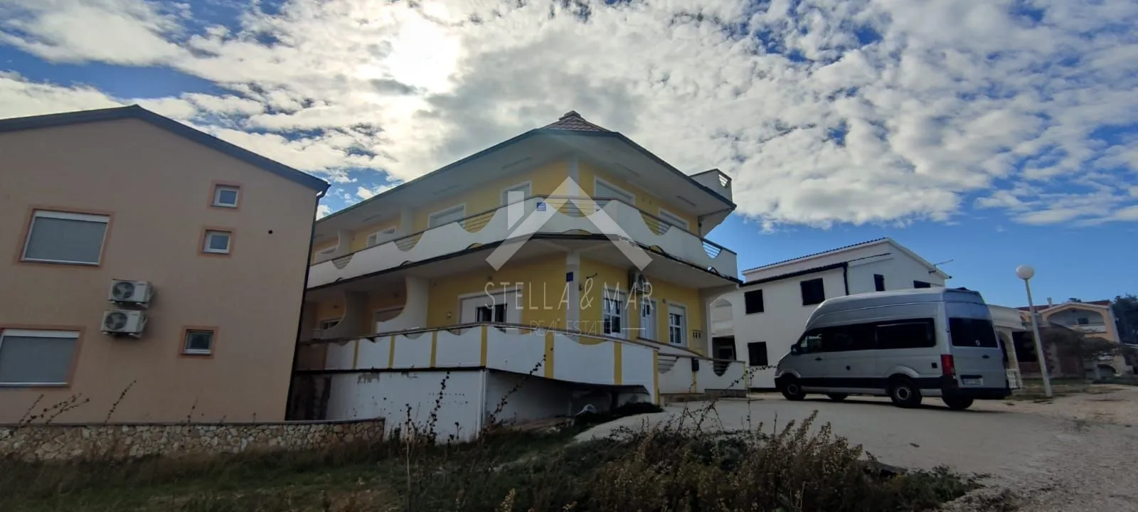 kuća sa 7 apartmana, prekrasan pogled, 30m do plaže - vir - slika 4