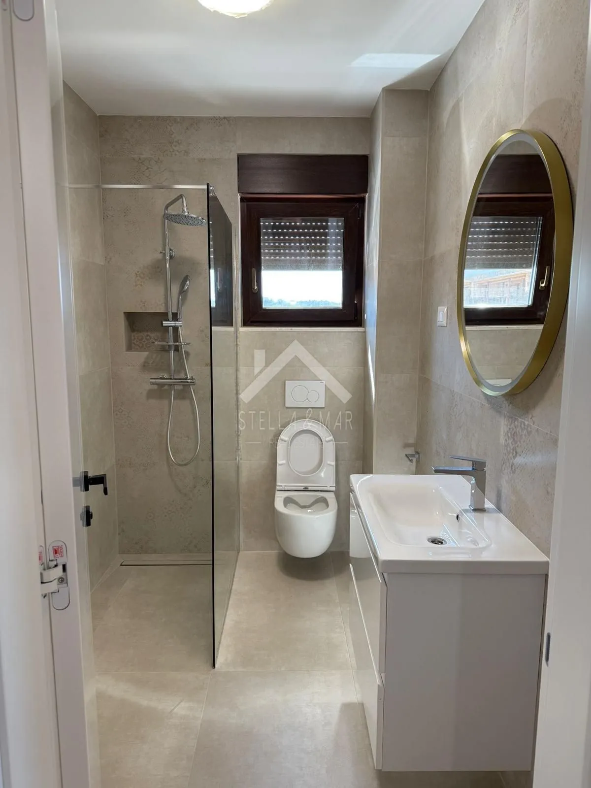 stan sa vrtom, 200m od mora -turanj - slika 26