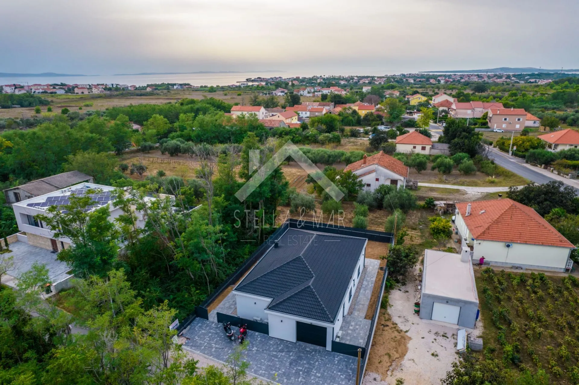prekrasna villa sa bazenom - privlaka - slika 17