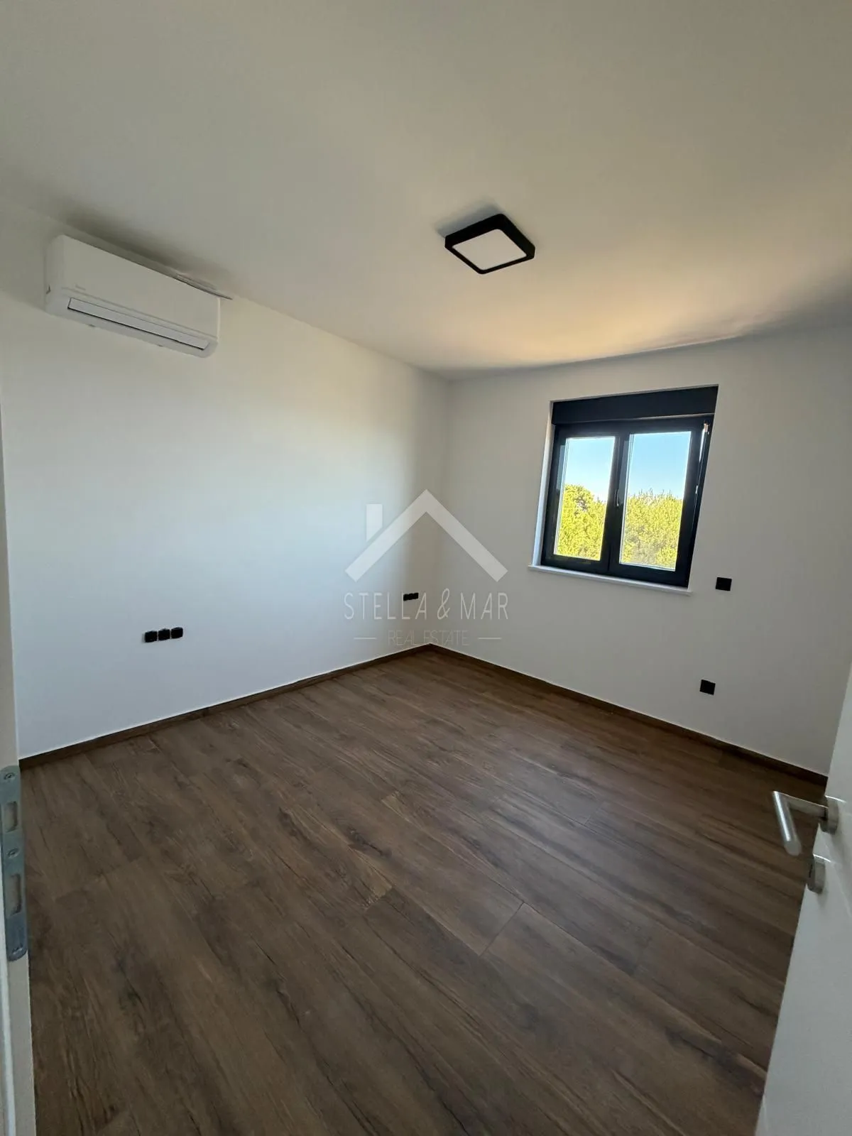 trosobni apartman pored plaže - vir - slika 14