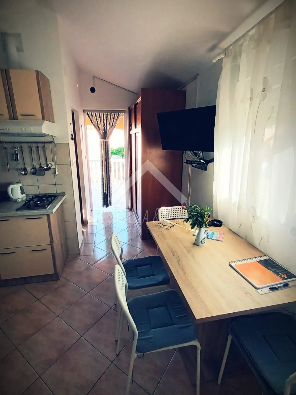 kuća sa 4 apartmana , pogled na more - vir - slika 23