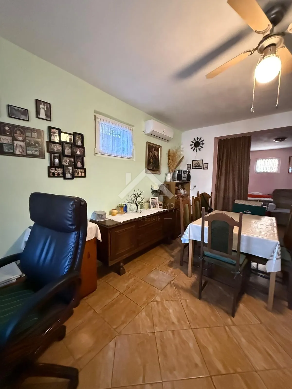 kuća sa 5 apartmana, miran predio - vir - slika 22