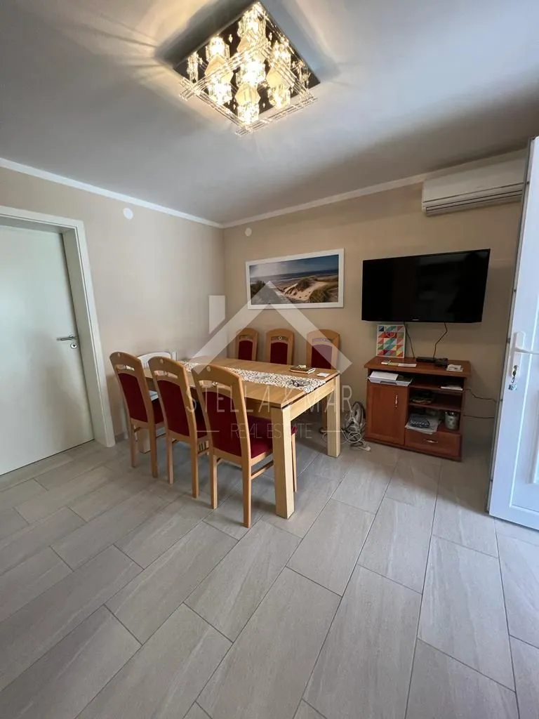 kuća sa dva apartmana - vir - slika 8
