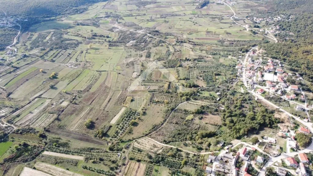 građevinsko zemljište - radovin - slika 2