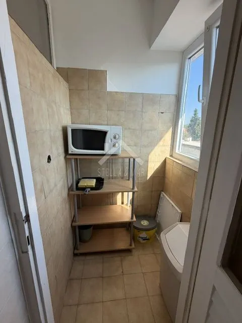 jednosobni stan, odlična lokacija - zadar - slika 12