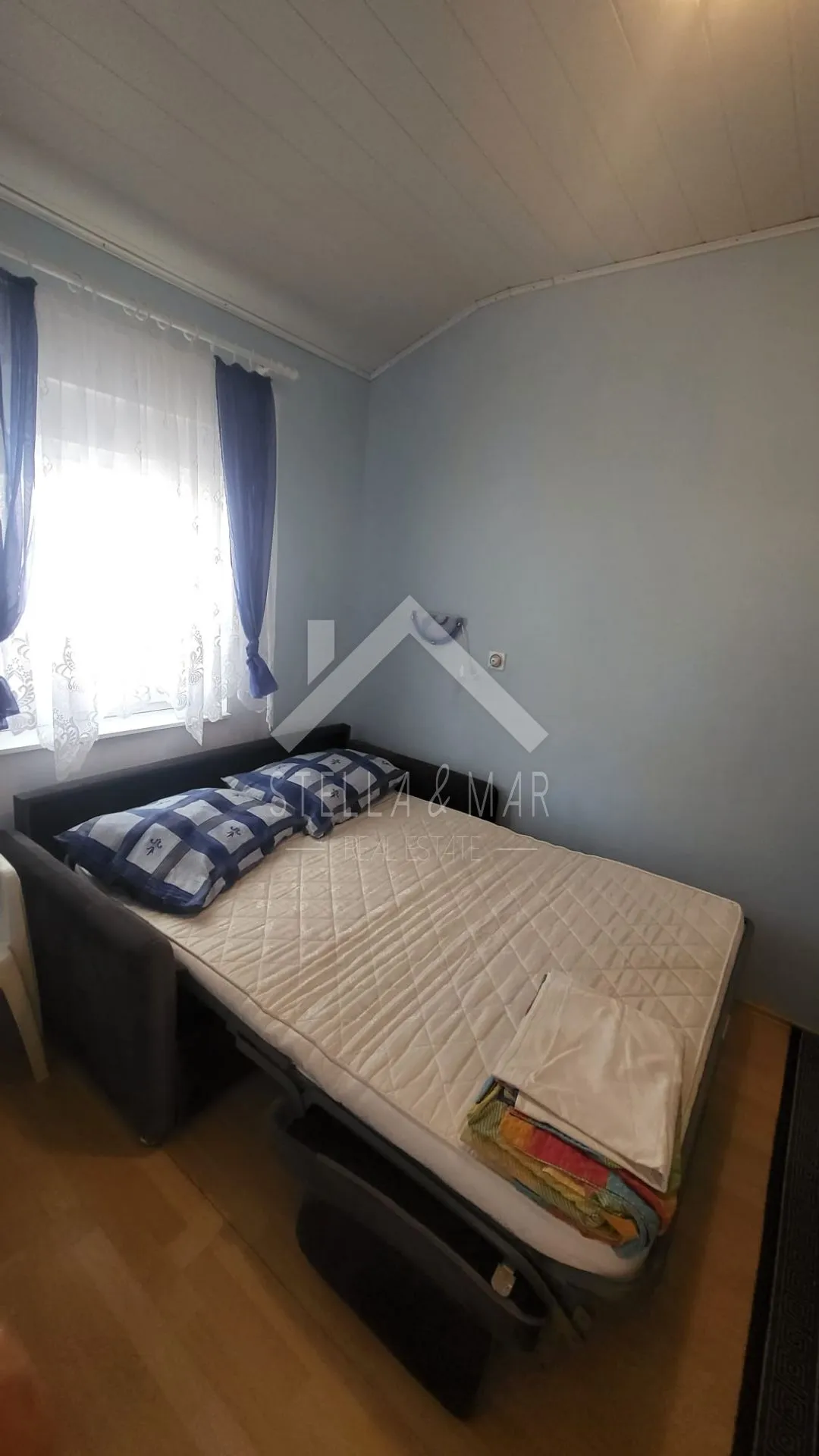kuća sa 5 apartmana, 150m do mora - vir - slika 21