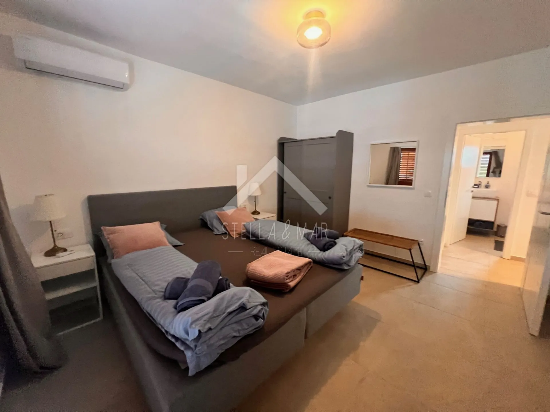 kuća sa 3 apartmana 130m do mora - kruševo - slika 11