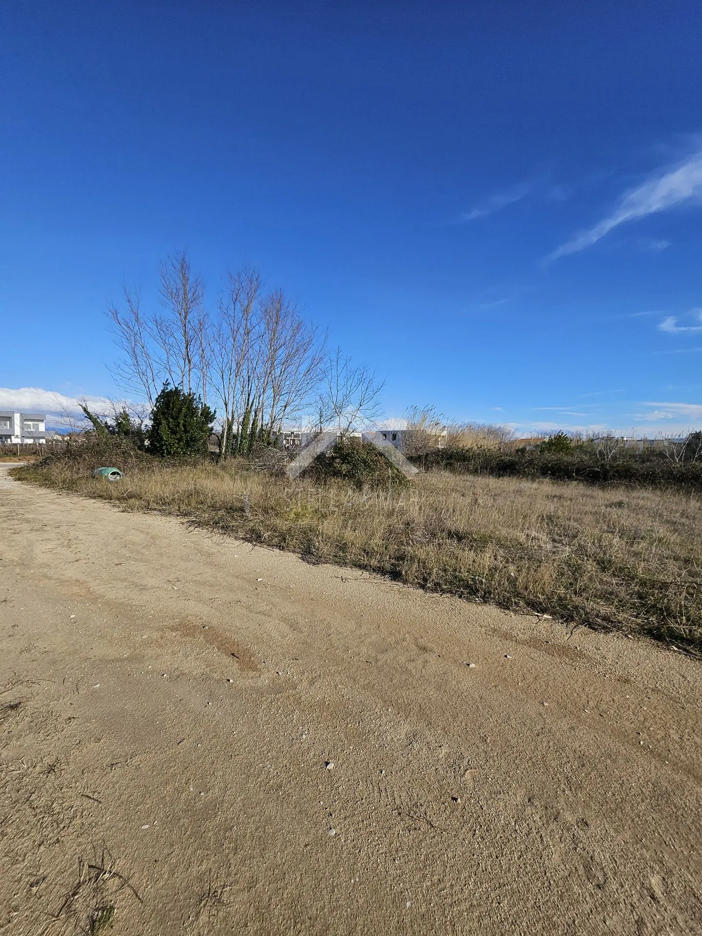 građevinsko zemljište 676m2 - privlaka - slika 4