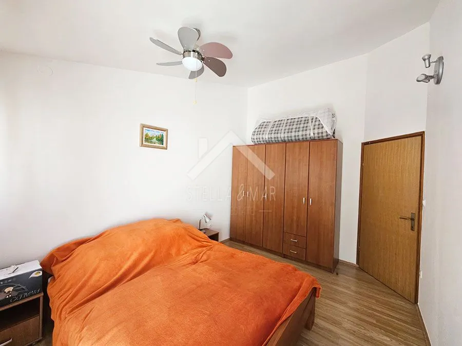 apartman u nizu, pogled na more - vir - slika 11