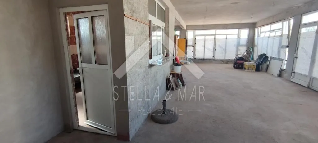 stambeno poslovni objekt sa 7 apartmana - vir - slika 28