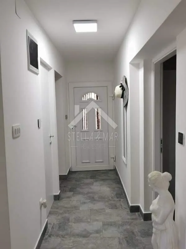 kuća sa 3 stana, blizina sadržaja - vir - slika 23