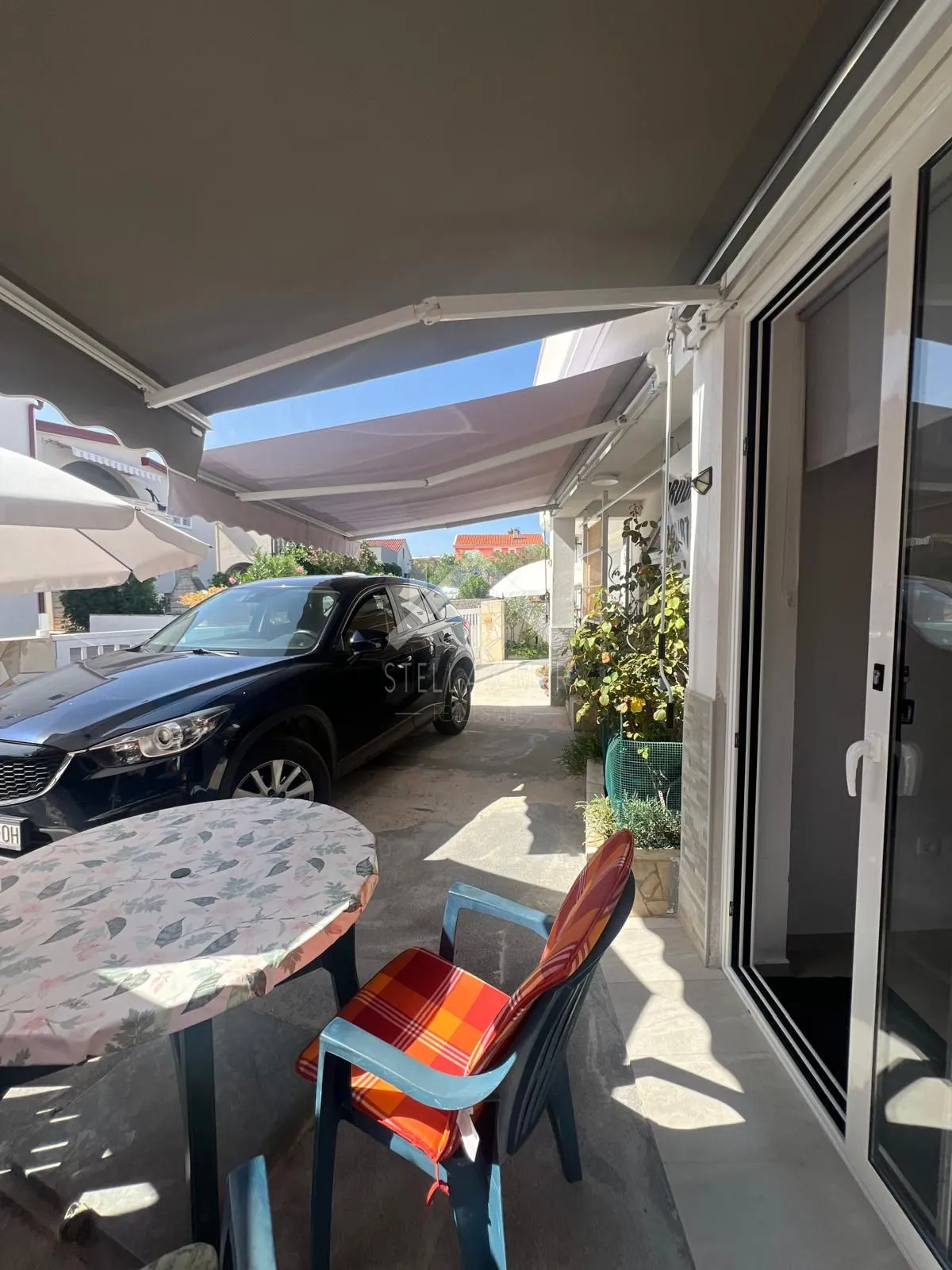 kuća sa tri apartmana, pogled na more - vir - slika 20