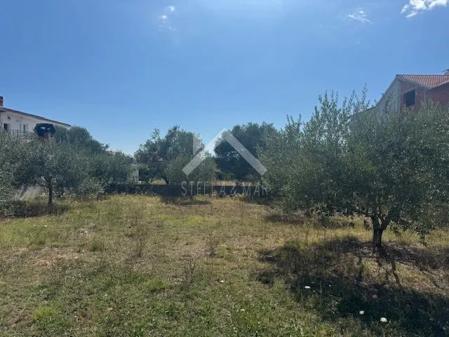 građevinsko zemljište sa građevinskom dozvolom bibinje - slika 2