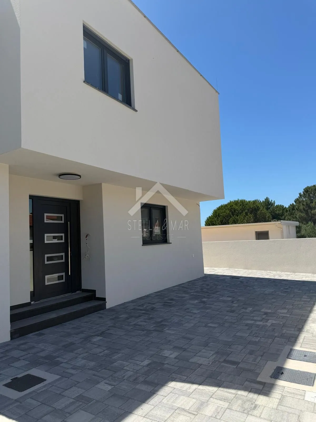 moderna, vrlo komforna vila sa bazenom 150m do mora - vir - slika 49