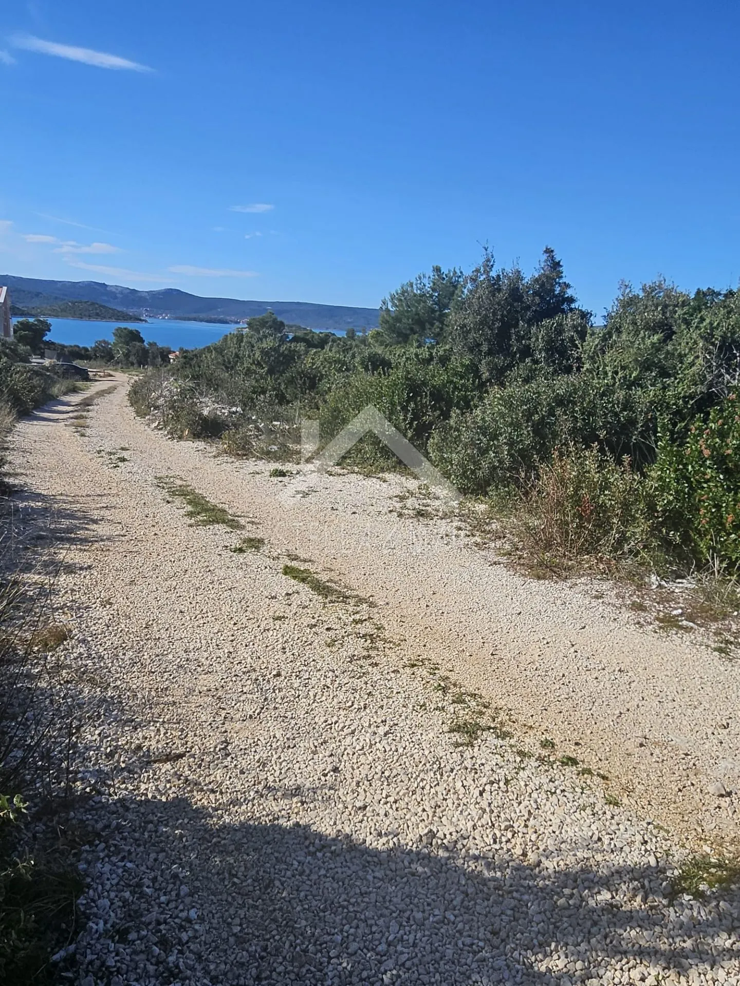 građevinsko zemljište 500m2 pogled na more - turanj - slika 4
