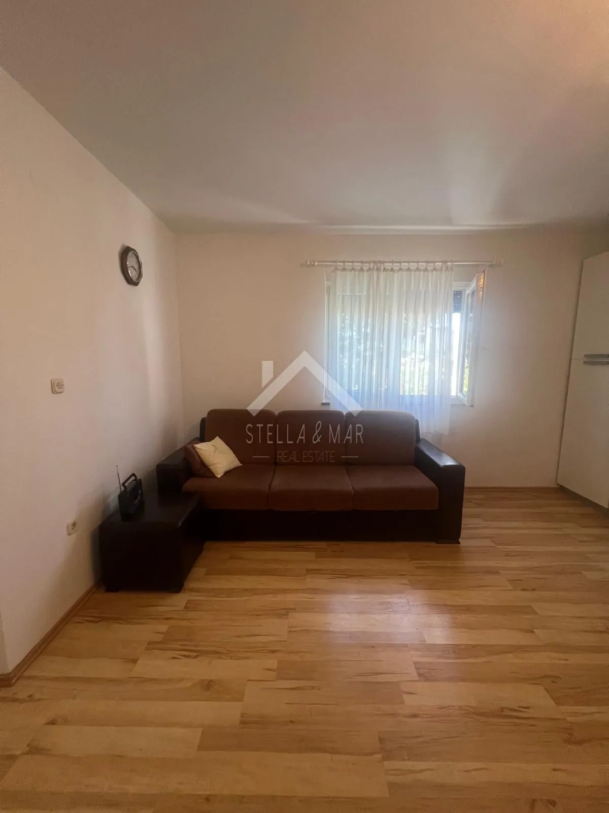 kuća katnica na super lokaciji, miran dio, centar - vir - slika 12