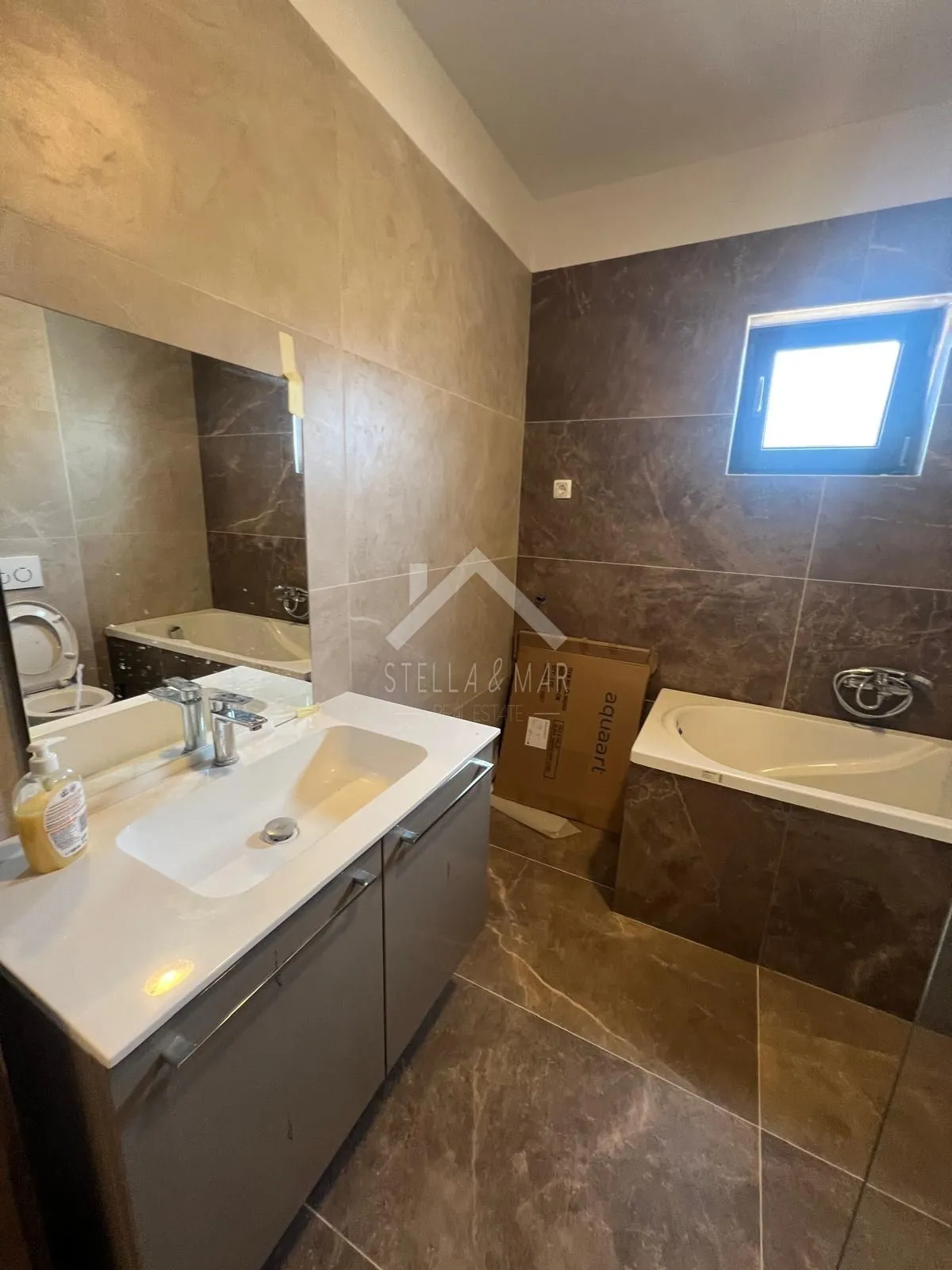 dvosobni apartman sa vrtom - privlaka - slika 16
