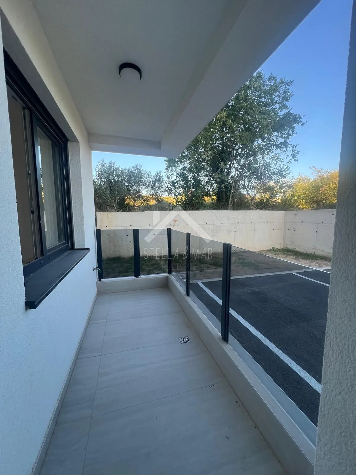 trosoban stan sa vrtom + 2 parkinga - plovanija, zadar - slika 3