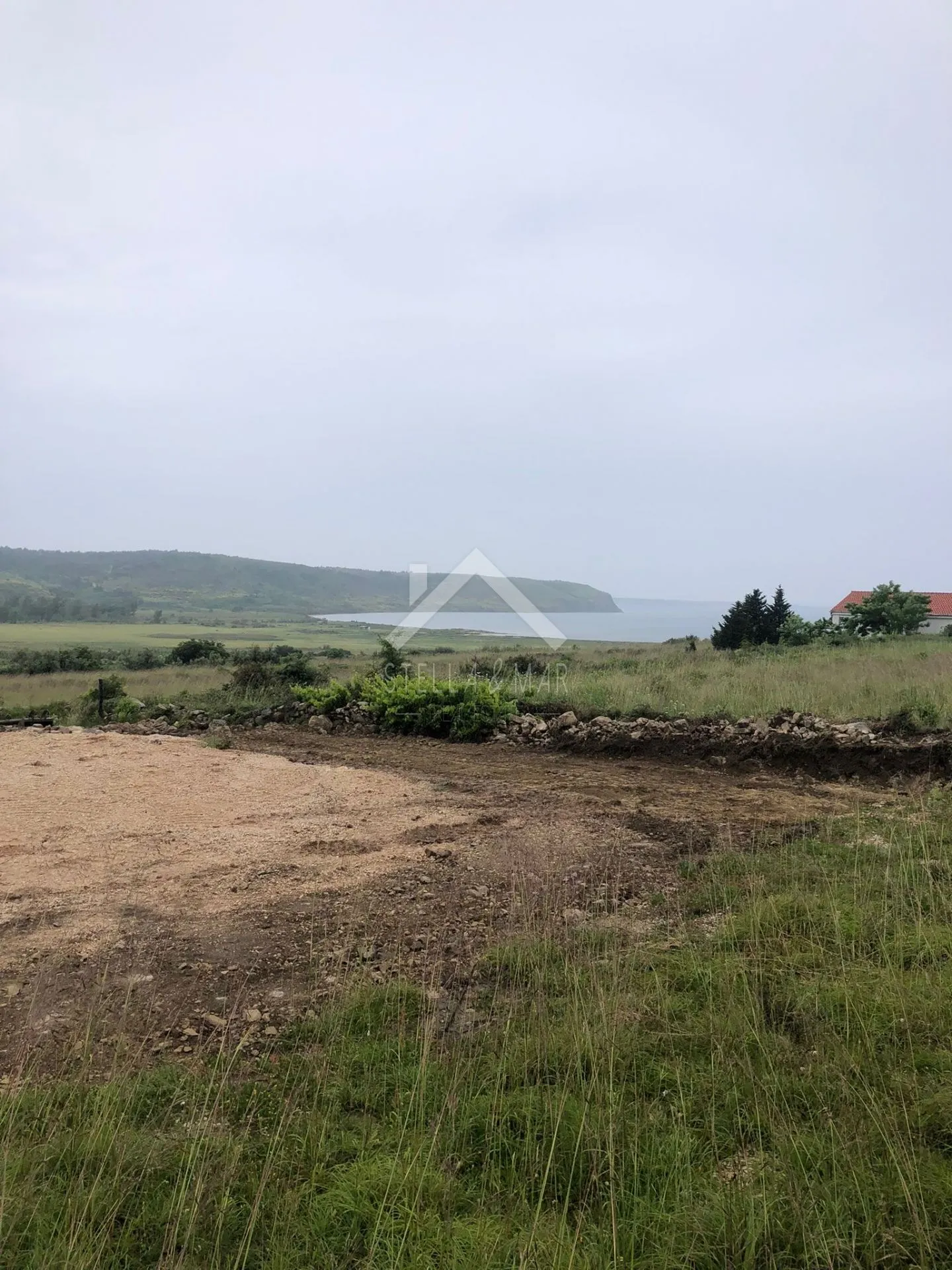 građevinsko zemljište sa dozvolom - rtina - slika 2