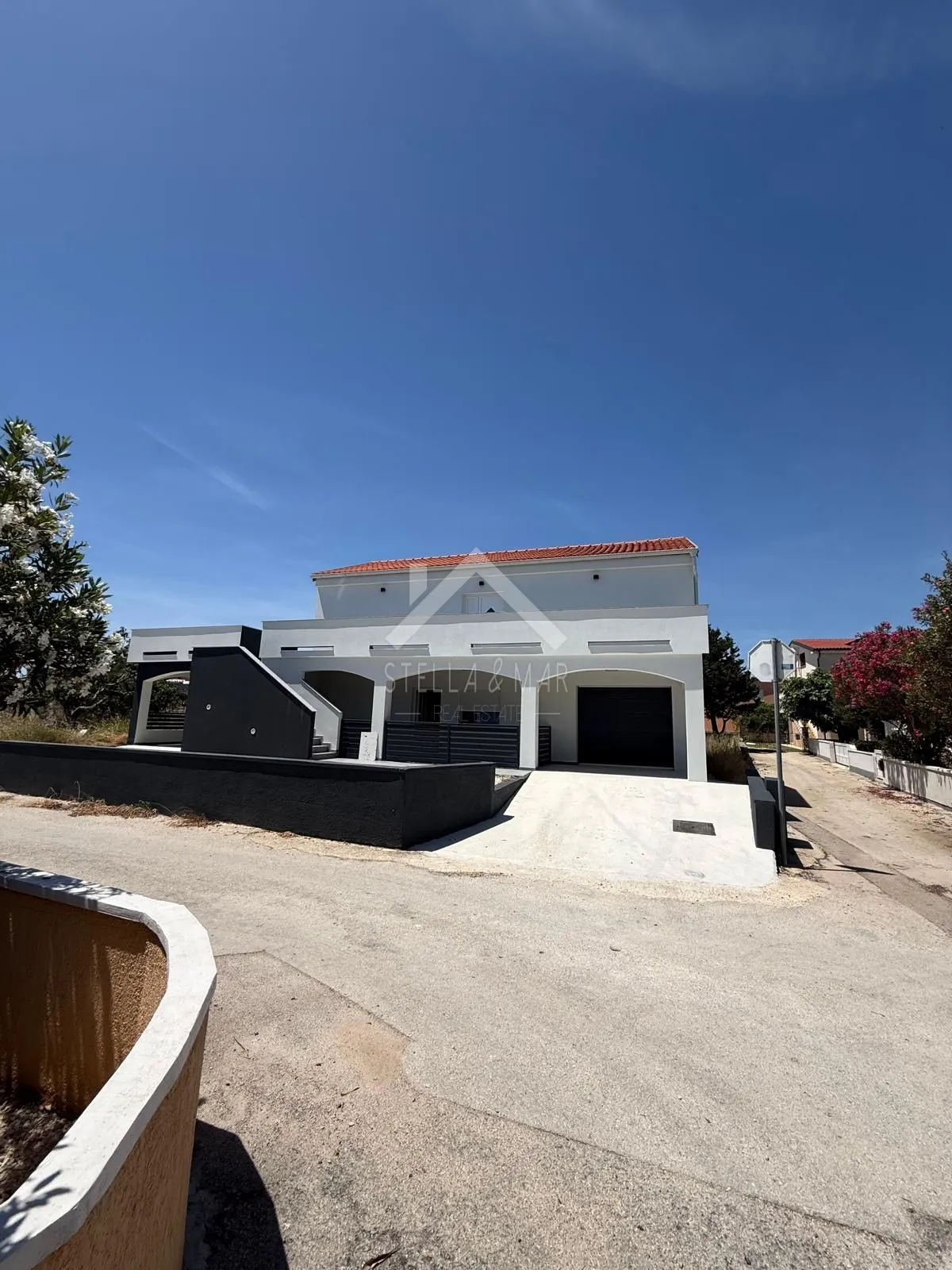 trosobni apartman sa prostranom terasom - vir - slika 4