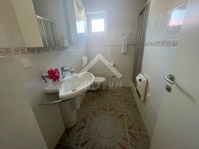 kuća sa 4 apartmana, 50m od mora - nin - slika 20