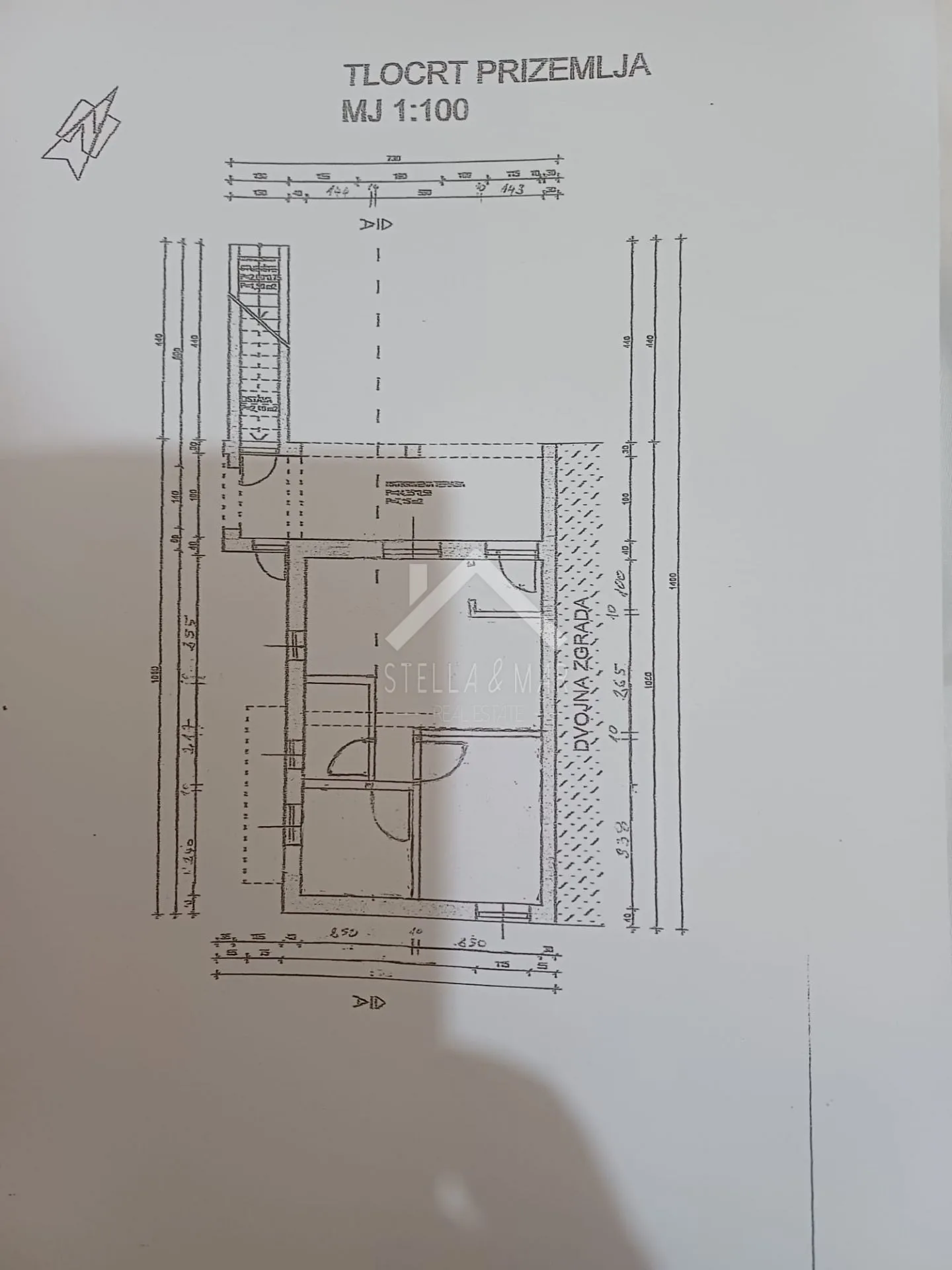 dvojna kuća sa dva stana na tri etaže,blizina mora - privlaka - slika 20