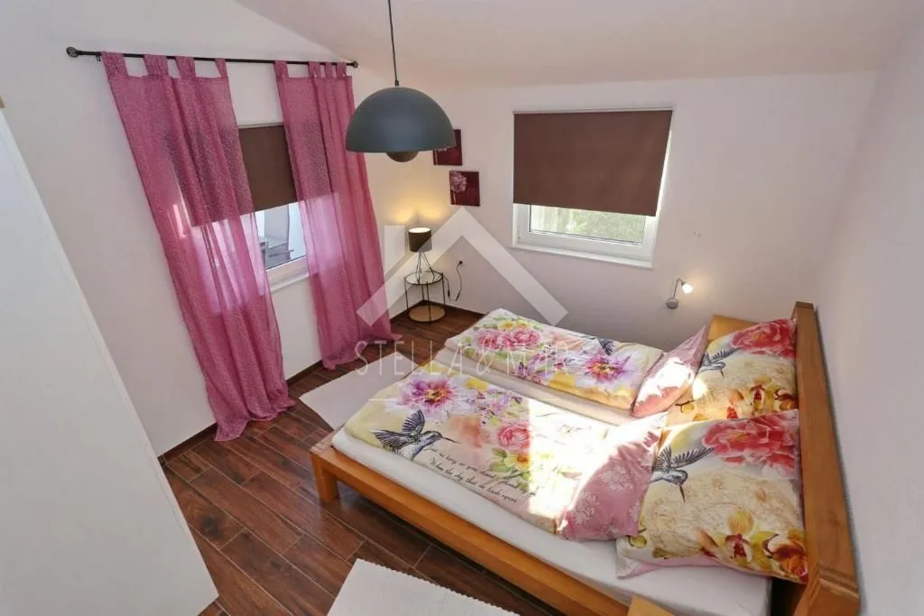 apartmanska kuća, novouređena, pogled na more - vir - slika 4
