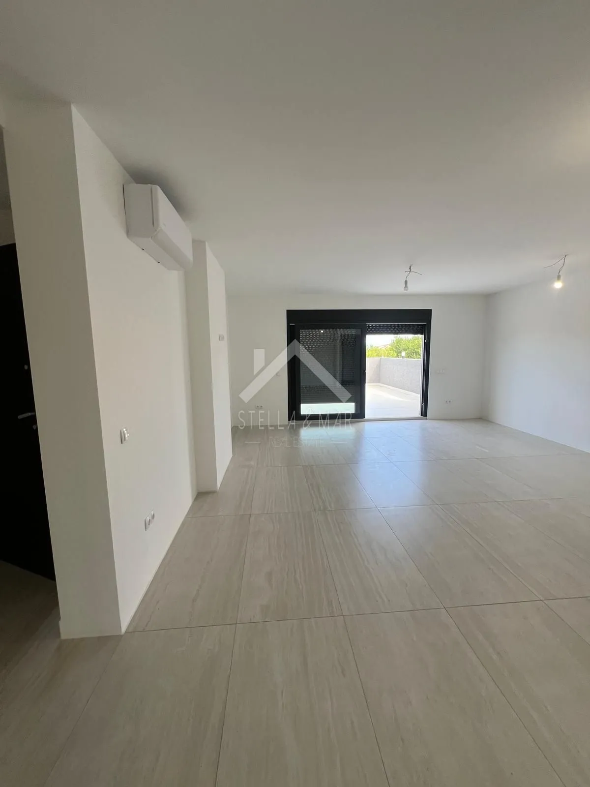 penthouse sa krovnom terasom - privlaka - slika 15