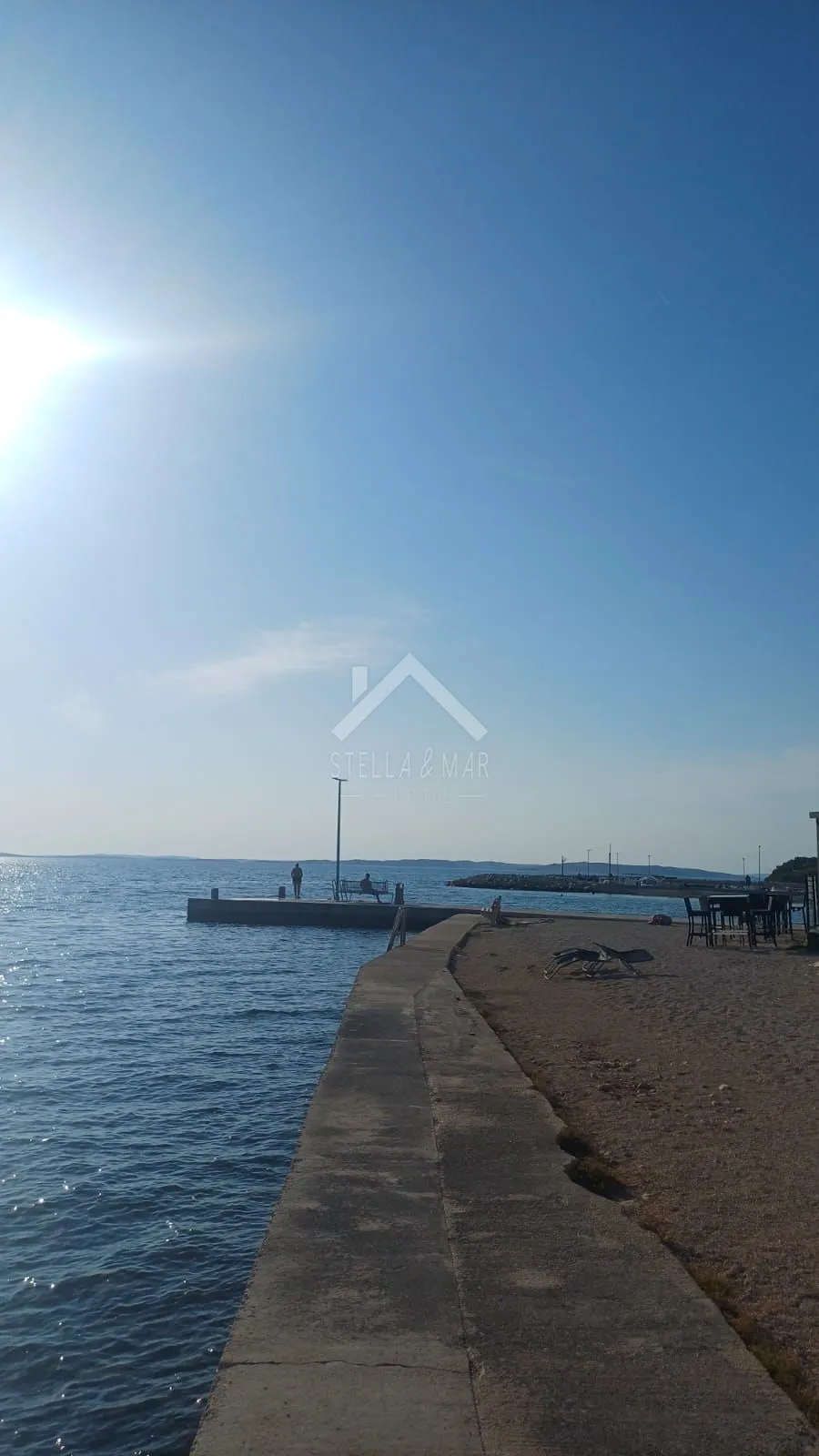 kuća i zemljište prvi red uz more - rtina - slika 6
