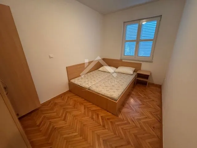 top lokacija!! apartman prvi red do mora - sukošan - slika 15