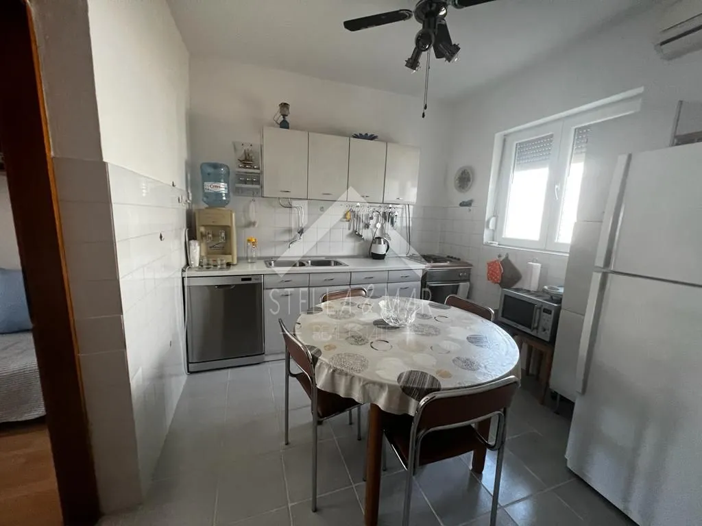 kuća sa 5 apartmana -100m do mora - vir - slika 15
