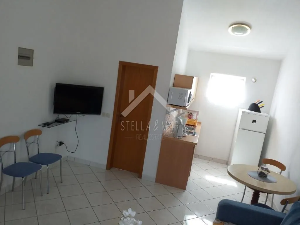 apartmanska kuća sa garažom i predivnom okućnicom - vir - slika 19