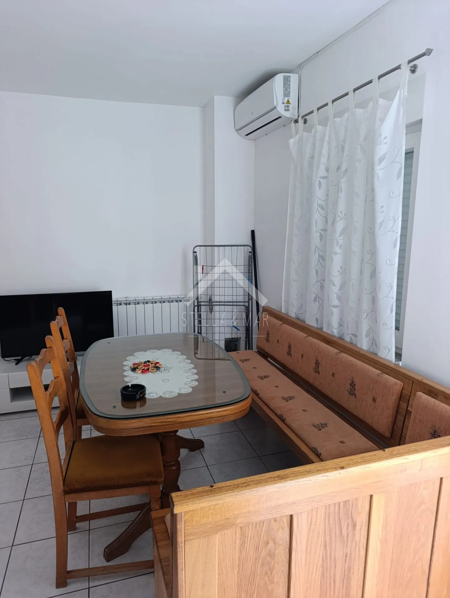 kuća sa dva stana i garažom, južna strana - vir - slika 8