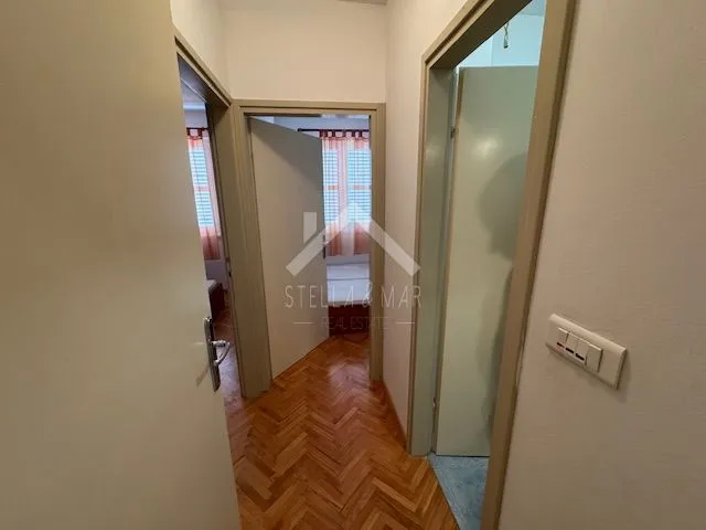 top lokacija! apartman prvi red do mora - sukošan - slika 4