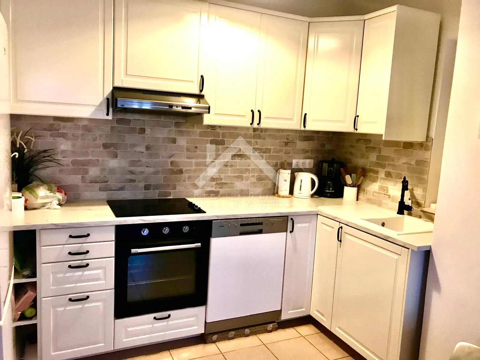 apartmanska kuća, bazen, centar, dvije garaže top ponuda - privlaka - slika 17